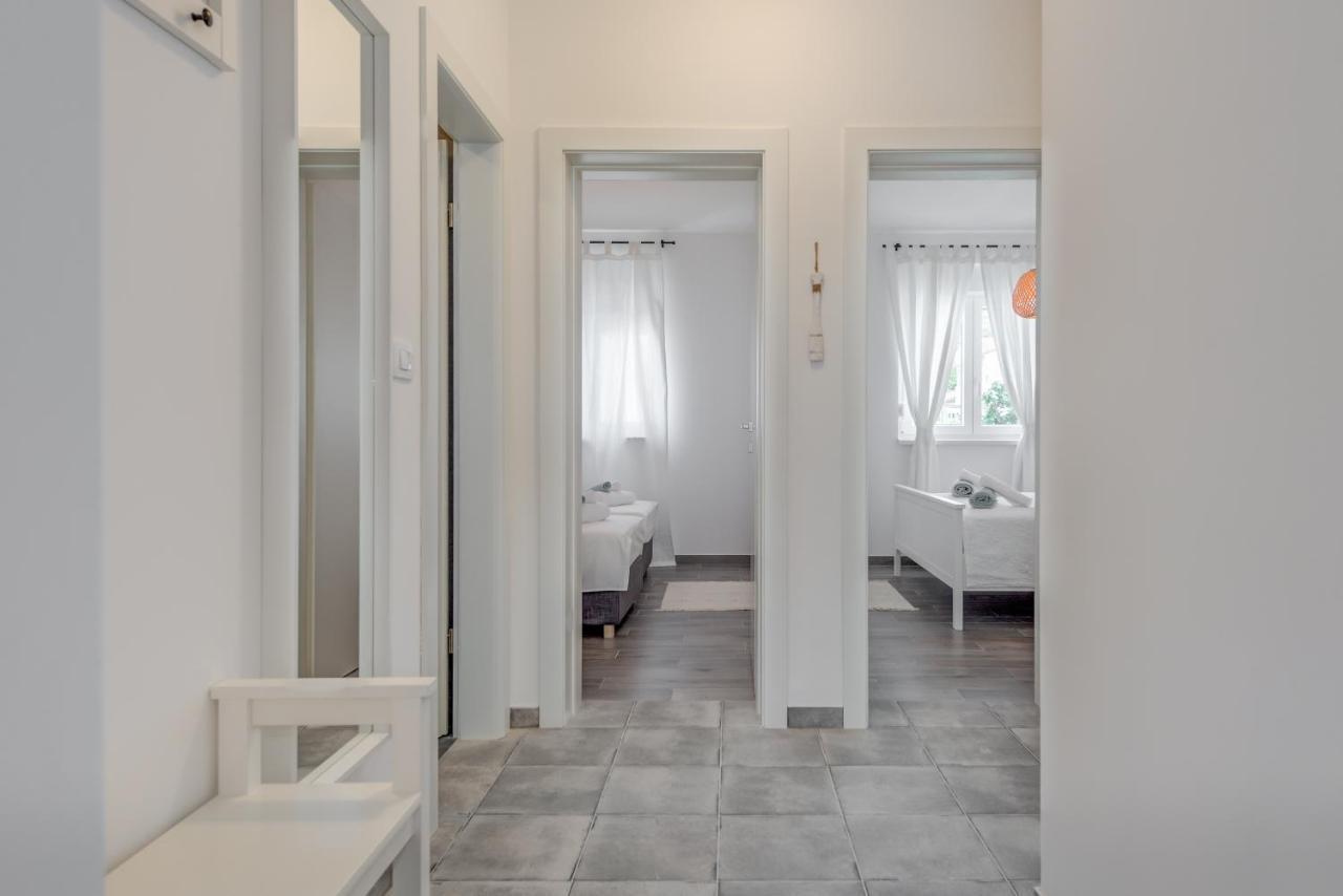 New And Chic Place Near Old Town Of Traù Esterno foto