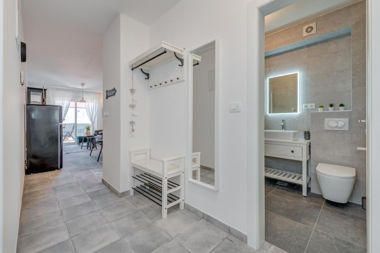 New And Chic Place Near Old Town Of Traù Esterno foto