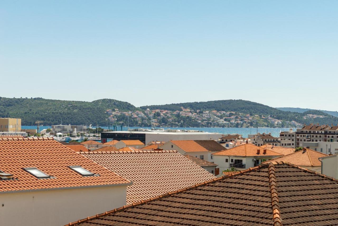 New And Chic Place Near Old Town Of Traù Esterno foto